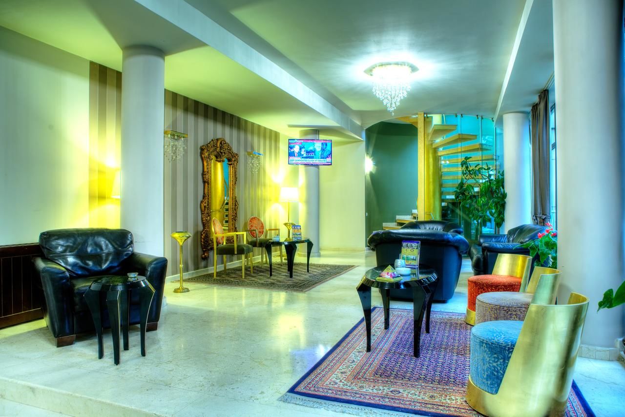 Отель Hotel Dumbrava Бакэу-16